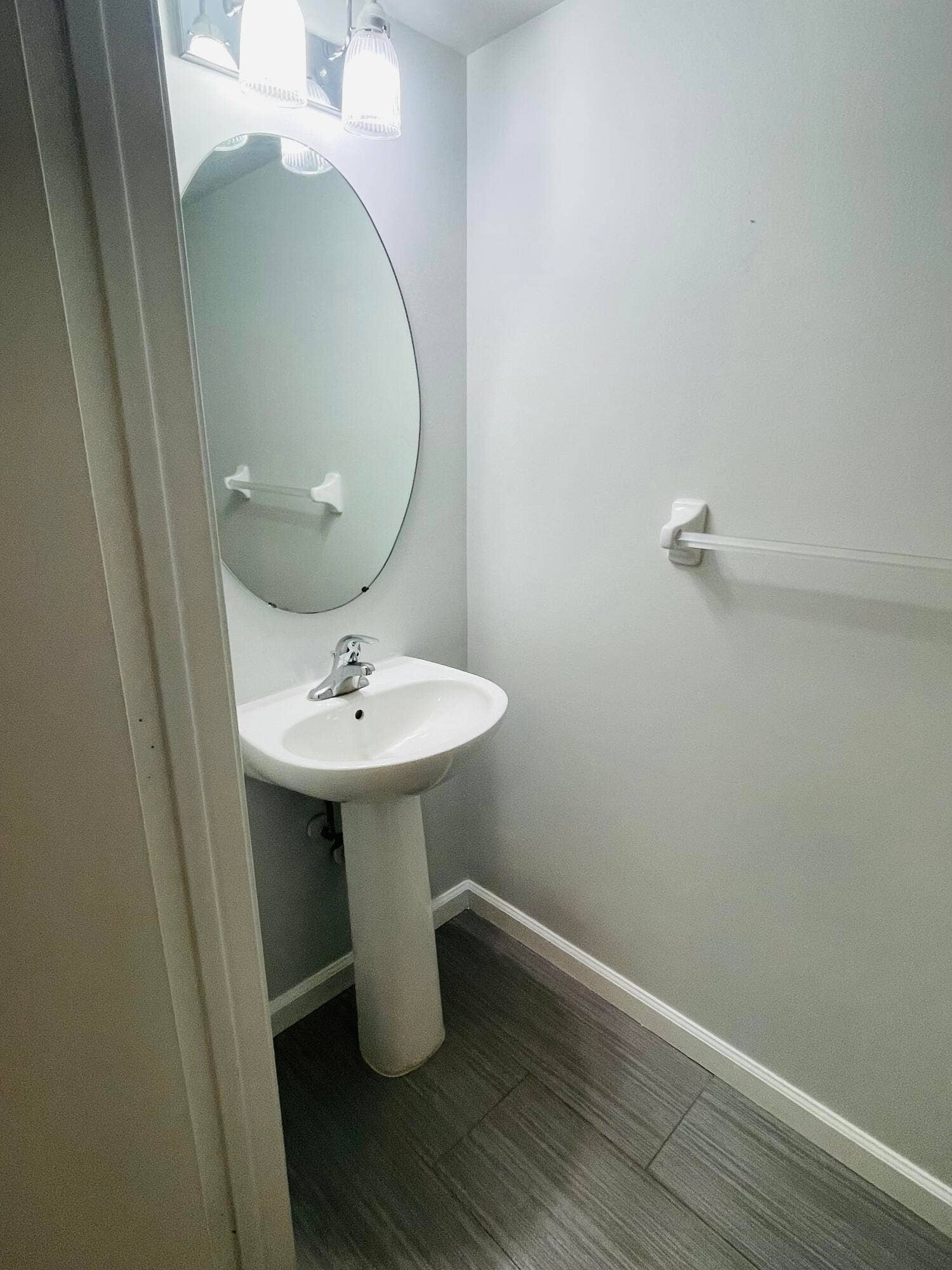 939 KOKOMO KEY Lane, Delray Beach, Delray Beach, FL 33483 Powder Room