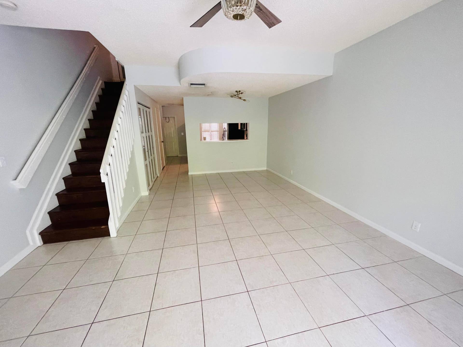 939 KOKOMO KEY Lane, Delray Beach, Delray Beach, FL 33483 Light and Bright