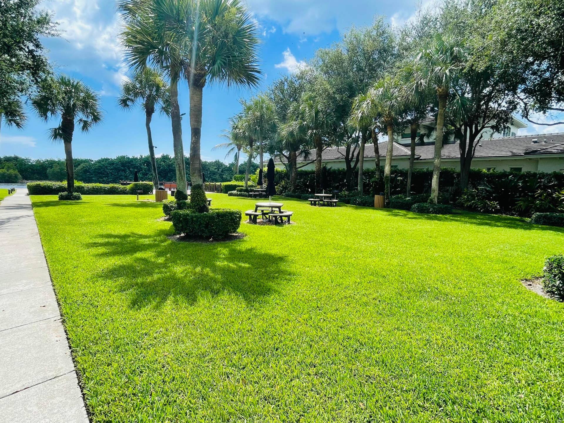 939 KOKOMO KEY Lane, Delray Beach, Delray Beach, FL 33483 Picnic Area