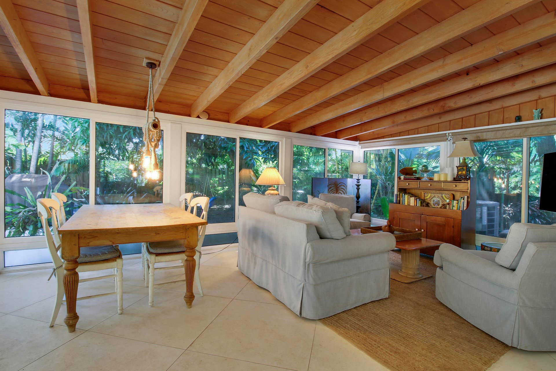 Florida Room 2