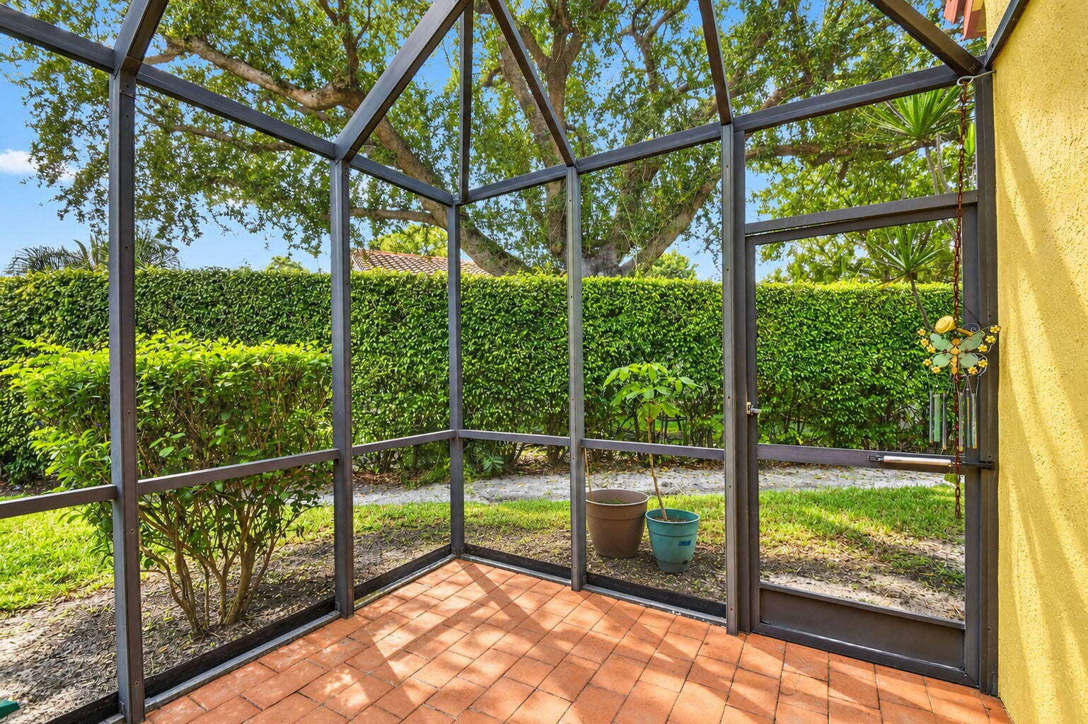 183 Island Way, Greenacres, FL 33413 Screened Patio