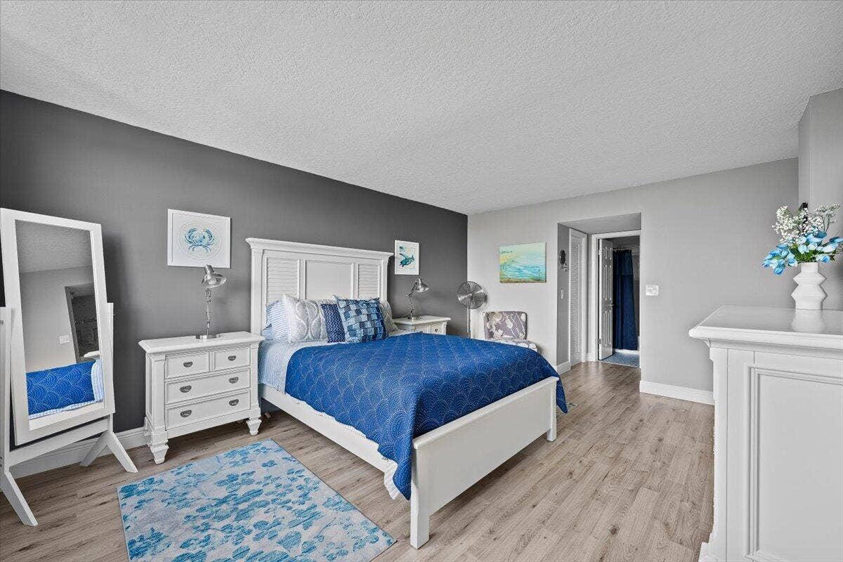 630 Ocean Drive, #407, Juno Beach, FL 33408 Master Bedroom