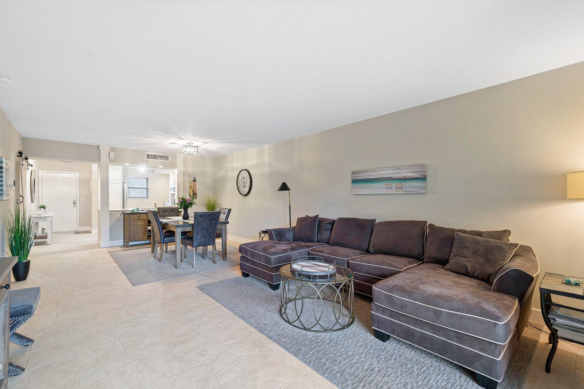 013-300NorthHighwayA1A-Jupiter-FL-33477-