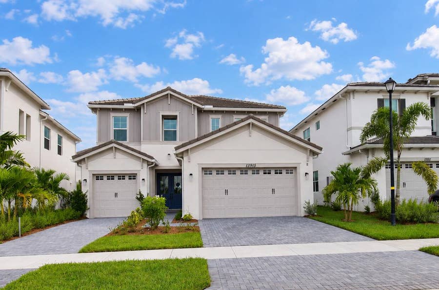 Property photo for 13915 SPRUCE PINE Drive, Westlake, FL