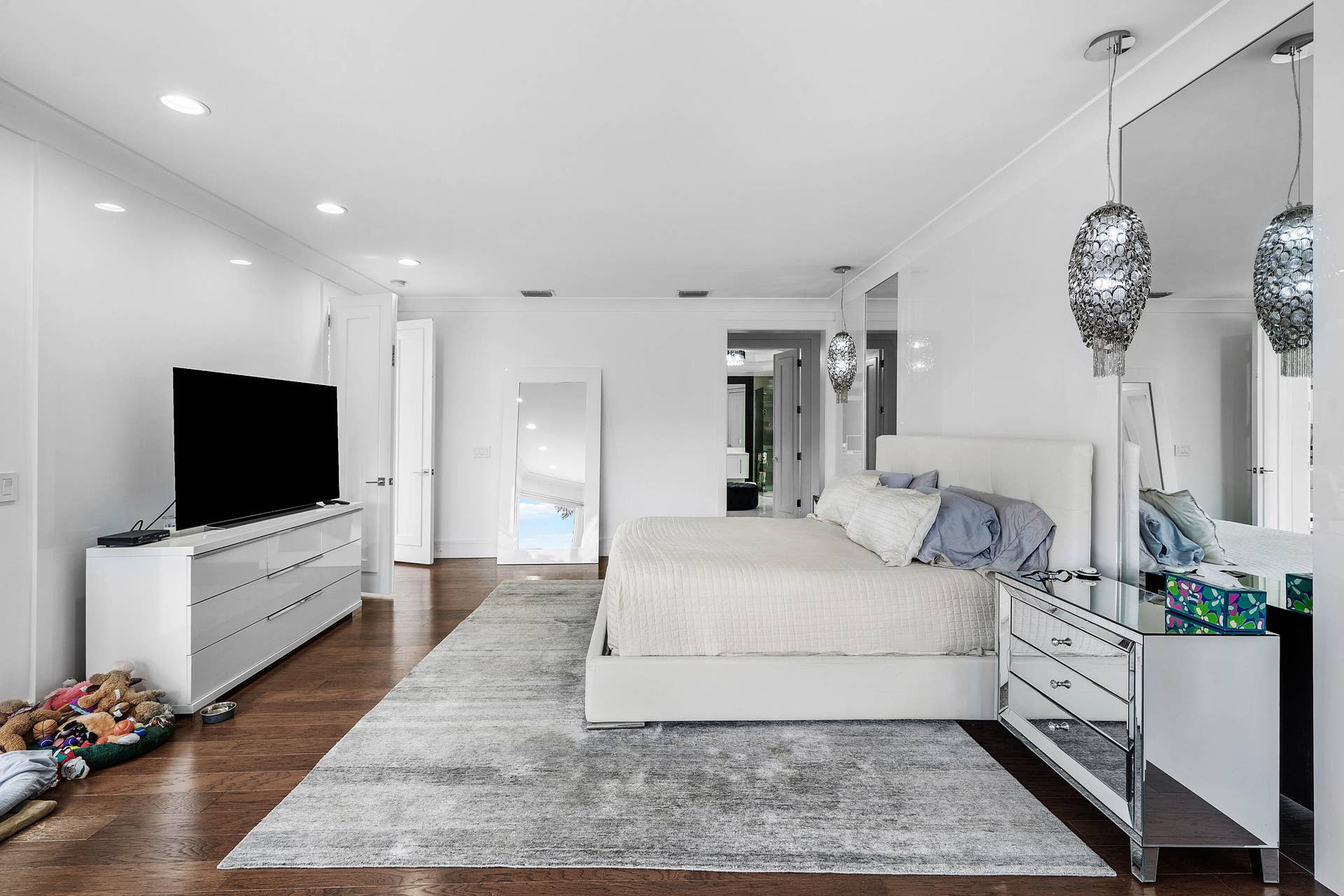 036-7080LionsHeadLane-BocaRaton-FL-33496