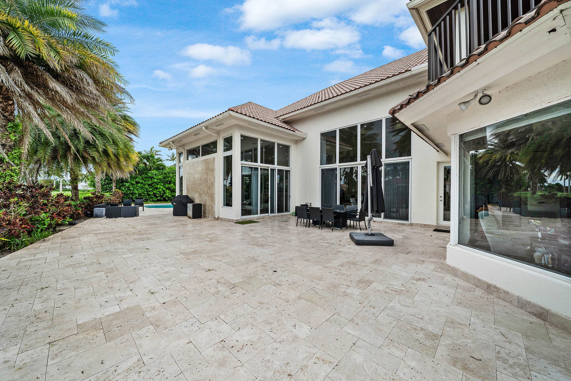 060-7080LionsHeadLane-BocaRaton-FL-33496