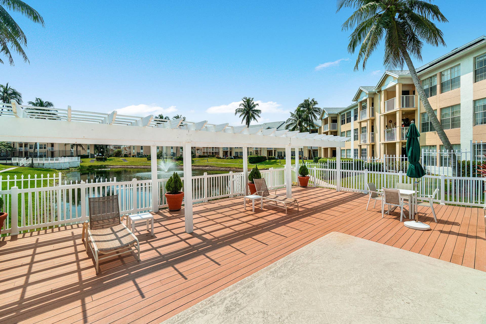 6283 La Costa Drive, #E, Boca Raton, Boca Raton, FL 33433 30-6283 La Costa Dr E-MLS