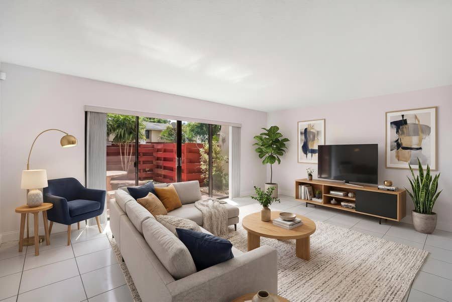 Property photo for 3015 OAKTREE Lane, #Unit 277, Hollywood, FL