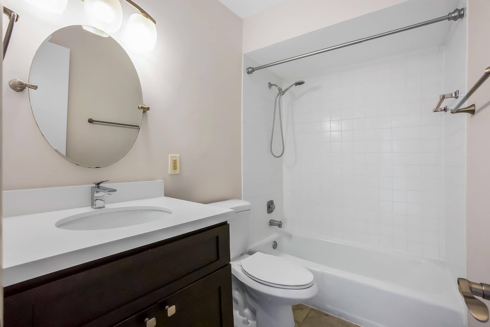 3015 Oaktree Lane, Hollywood, FL 33021 (