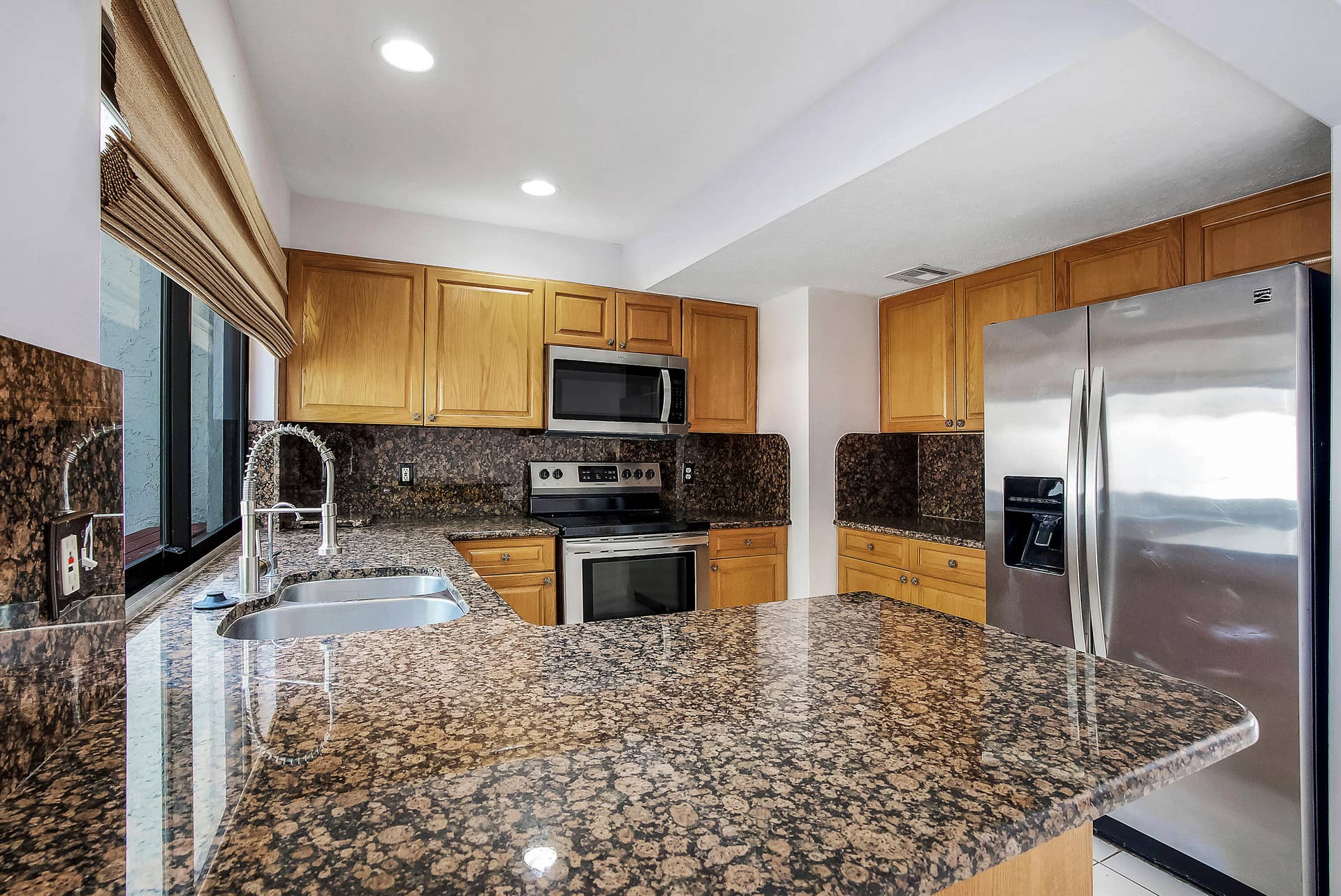 3015 Oaktree Lane, Hollywood, FL 33021 (