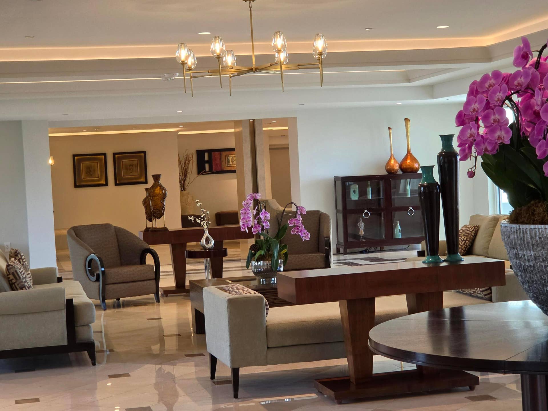 3410 Galt Ocean Drive, #808N, Fort Lauderdale, FL 33308 Building Lobby