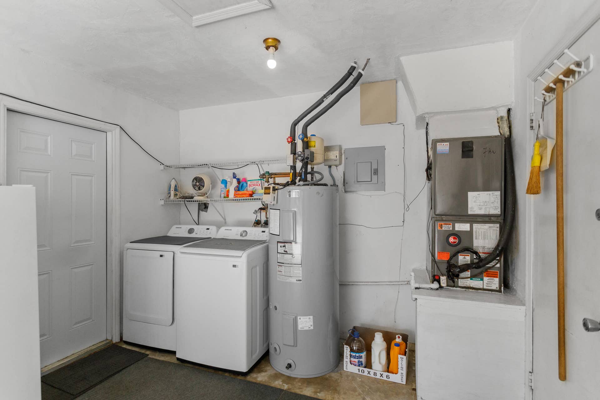 Washer & Dryer