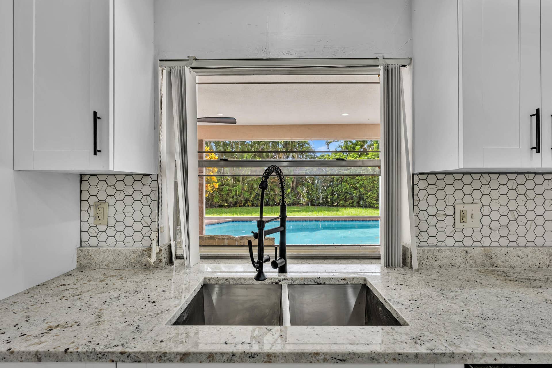 8866 NW 2ND Place, Coral Springs, FL 33071 FPP00091