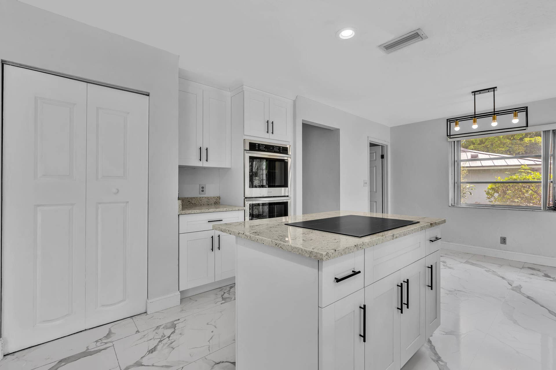 8866 NW 2ND Place, Coral Springs, FL 33071 FPP00086