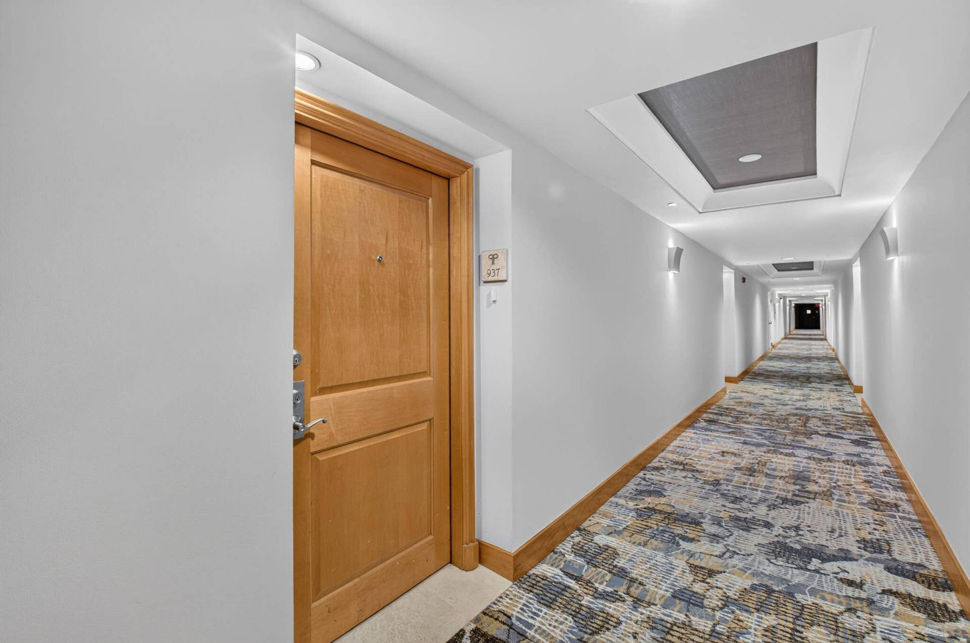 99 SE Mizner Boulevard, #Ph37, Boca Raton, FL 33432 Entry door.