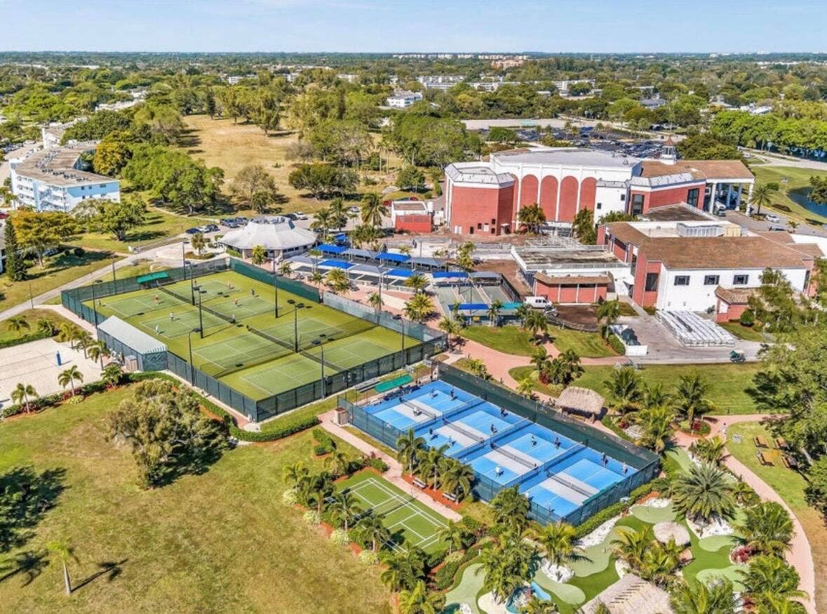 15 Markham A, #15, Deerfield Beach, Deerfield Beach, FL 33442 Amenities