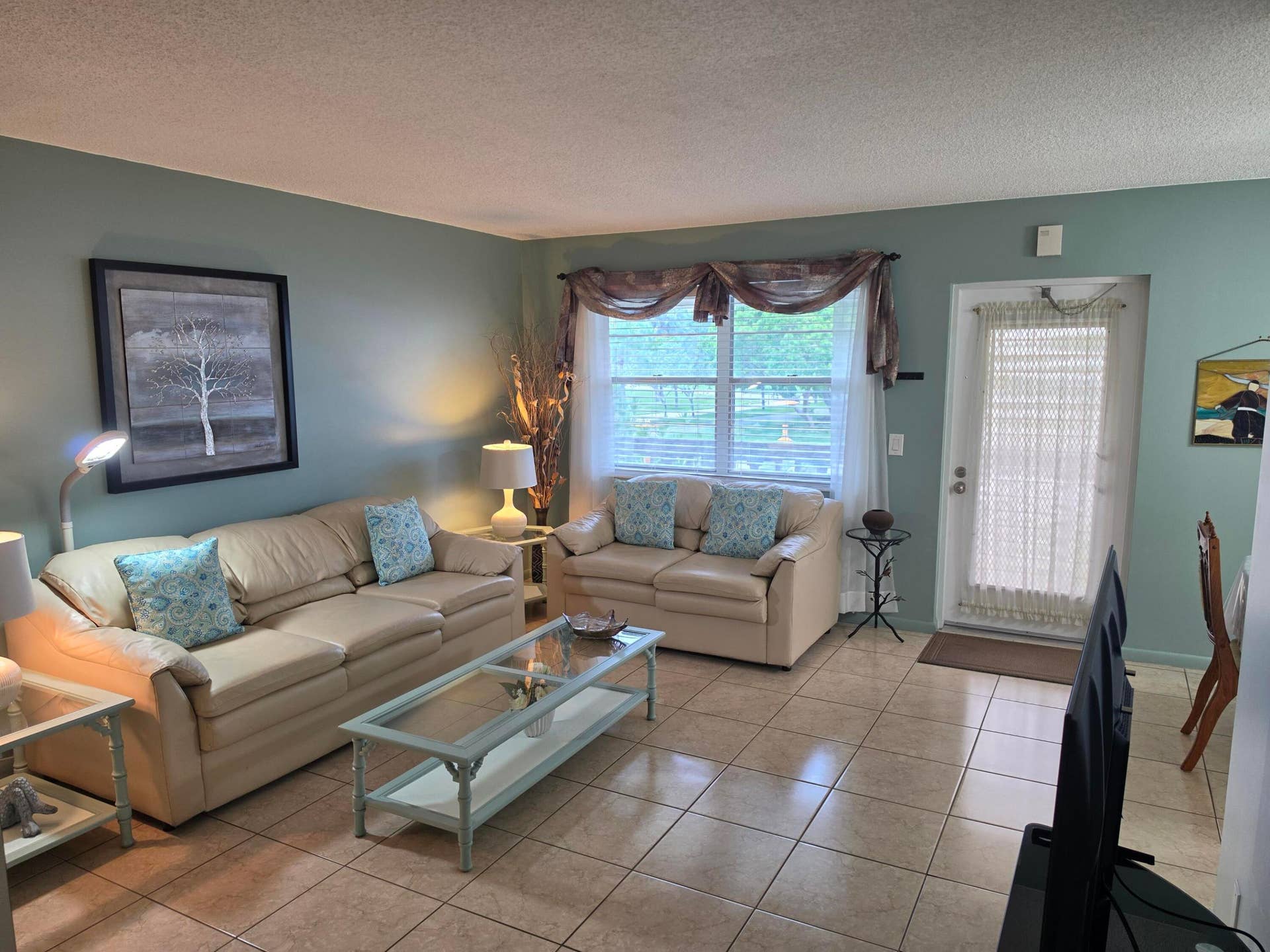 15 Markham A, #15, Deerfield Beach, Deerfield Beach, FL 33442 Living