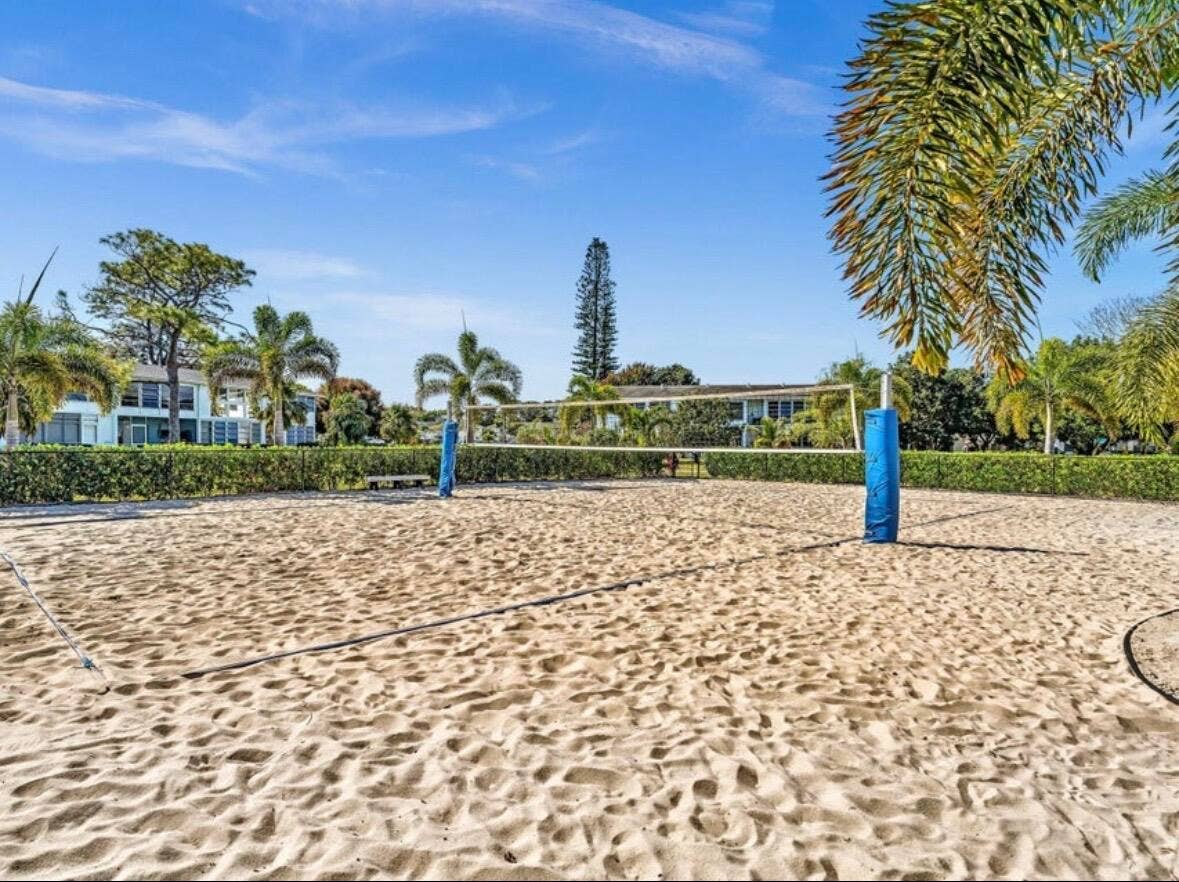 15 Markham A, #15, Deerfield Beach, Deerfield Beach, FL 33442 Amenities
