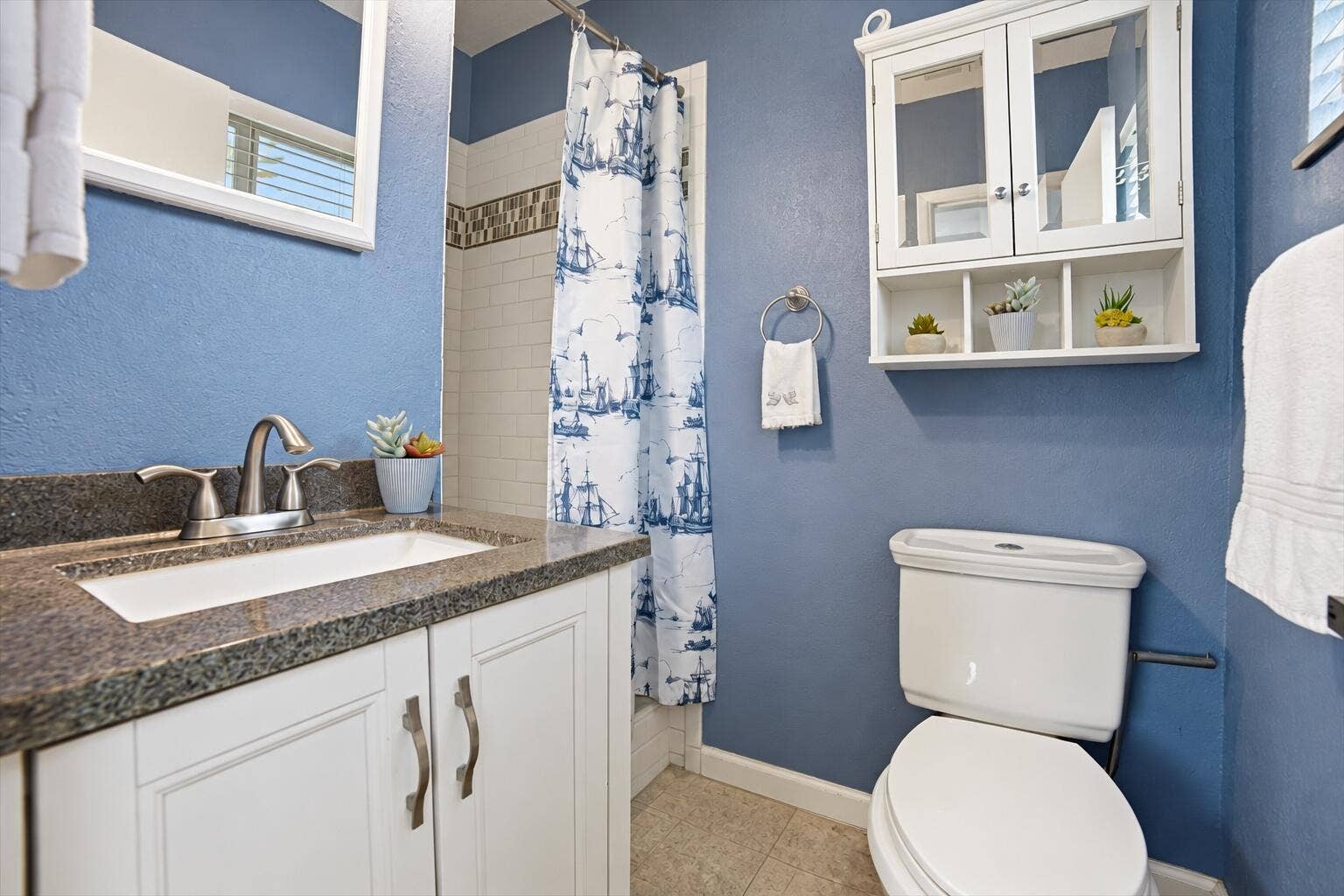 1530 SW 25TH Avenue, Fort Lauderdale, FL 33312 Primary Bathroom