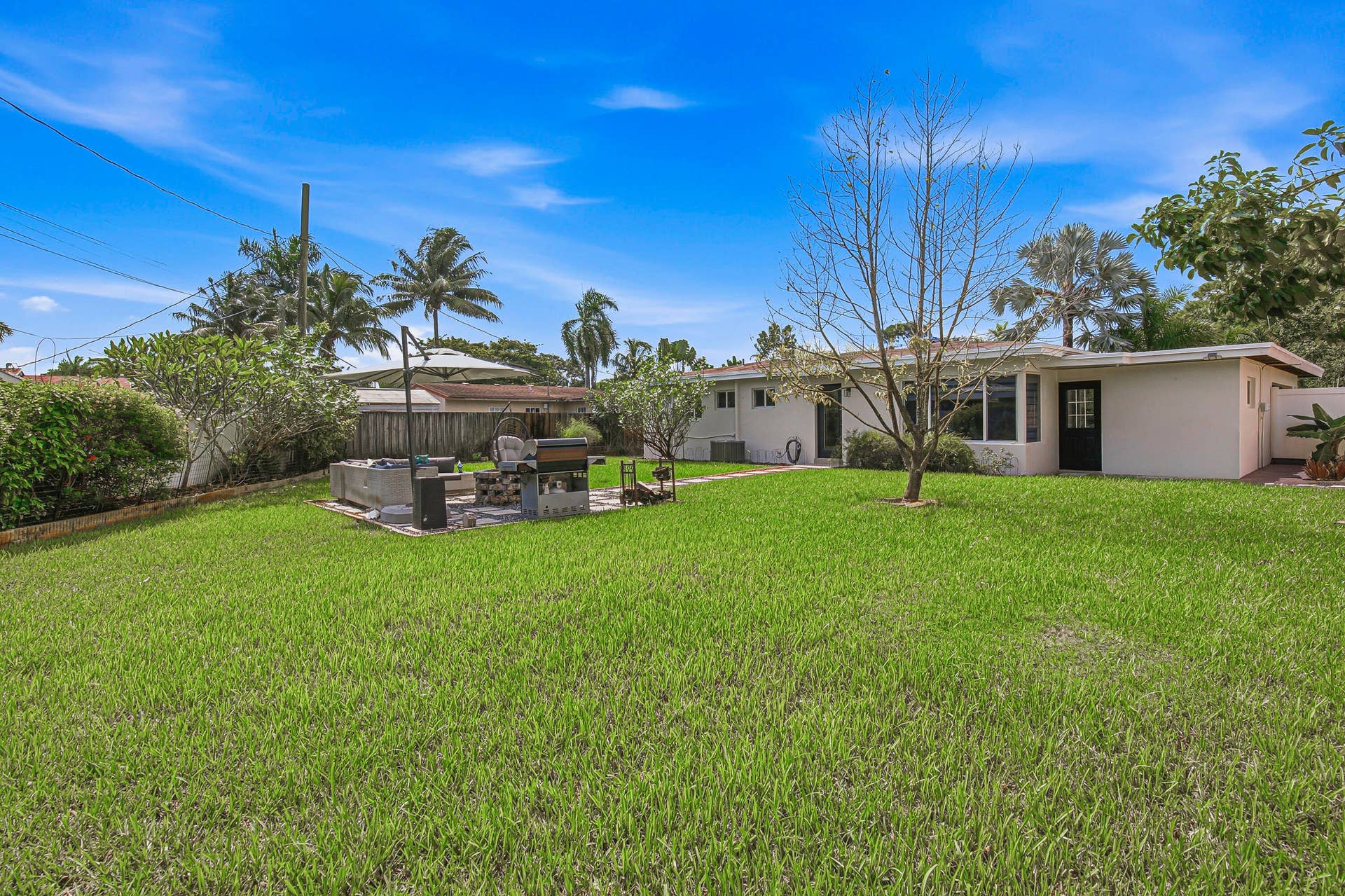 1530 SW 25TH Avenue, Fort Lauderdale, FL 33312 Rear yard