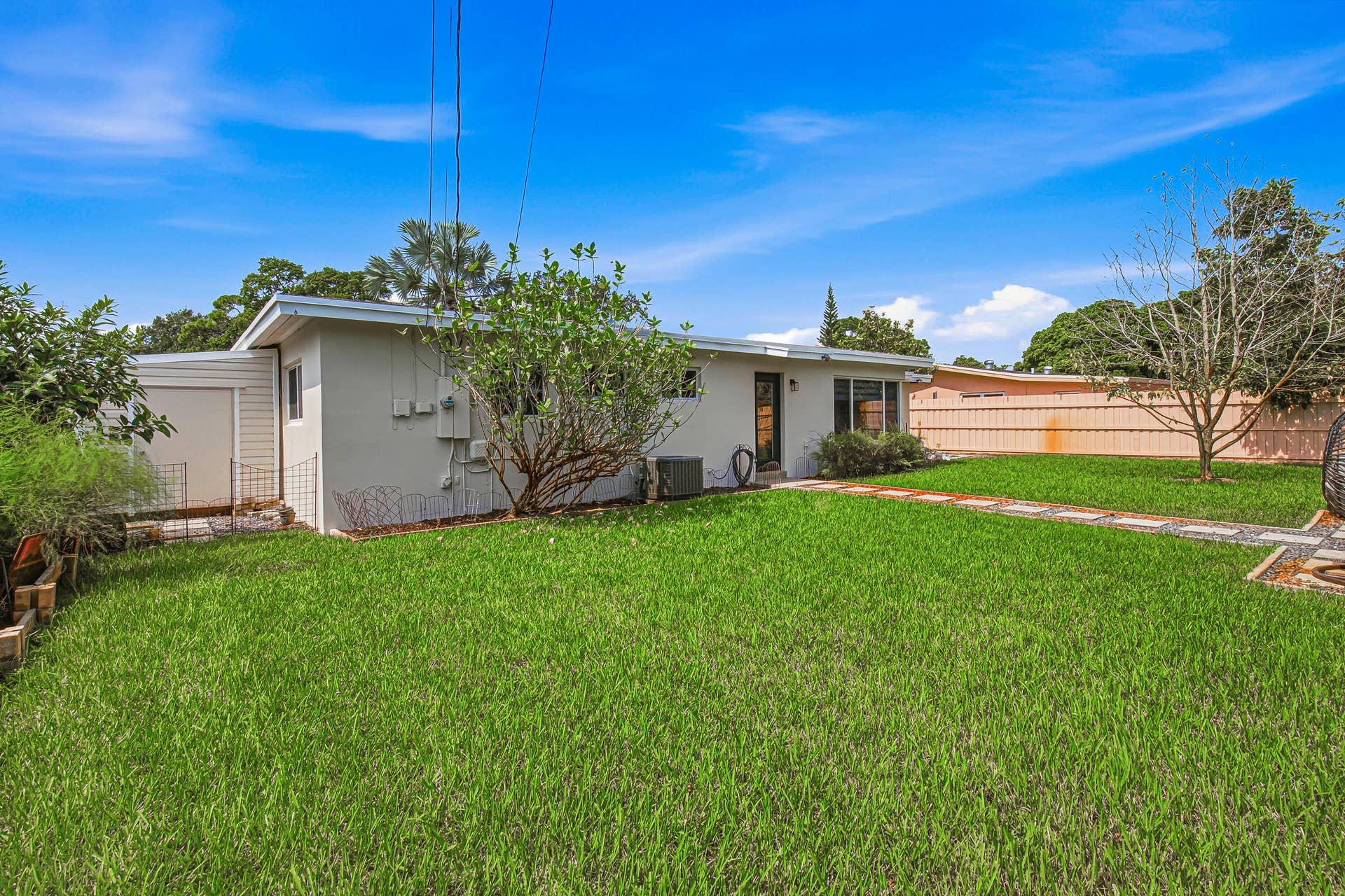 1530 SW 25TH Avenue, Fort Lauderdale, FL 33312 Rear yard