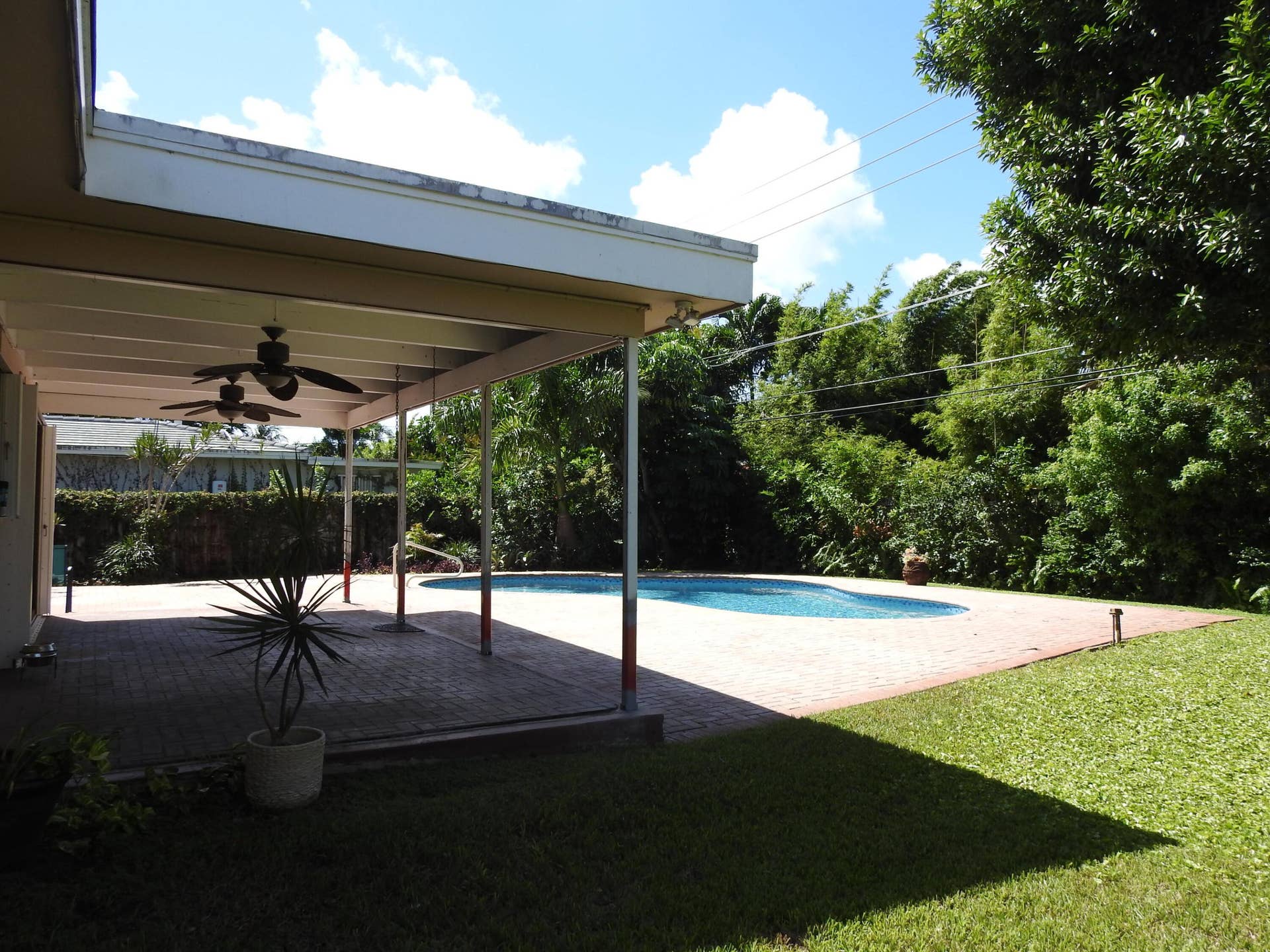 6521 NE 21ST Avenue, Fort Lauderdale, FL 33308 DSCN2801