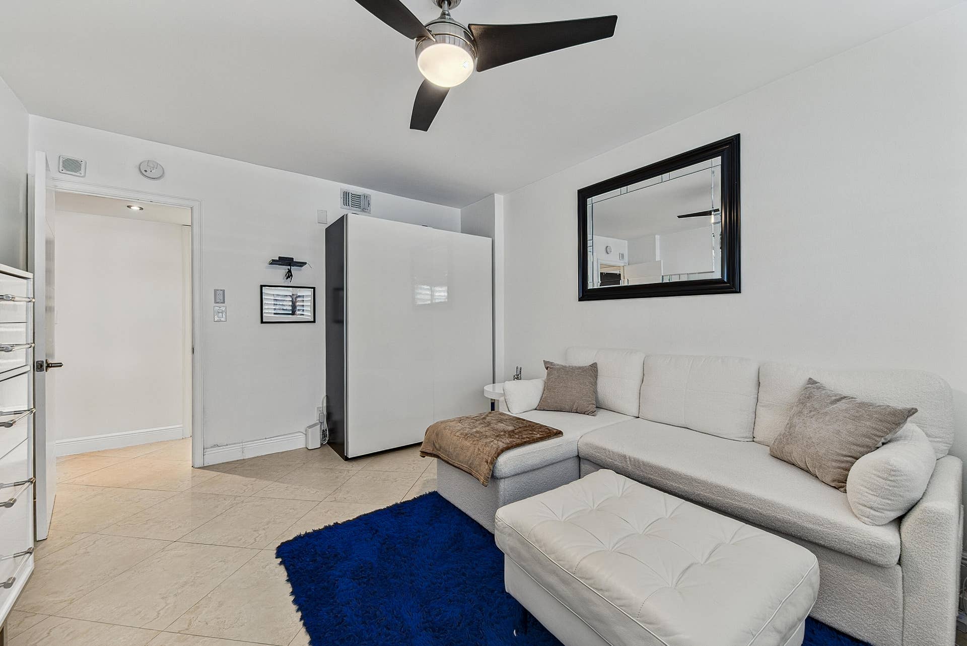 2900 NE 30th Street, #G1, Fort Lauderdale, FL 33306 Guest Bedroom