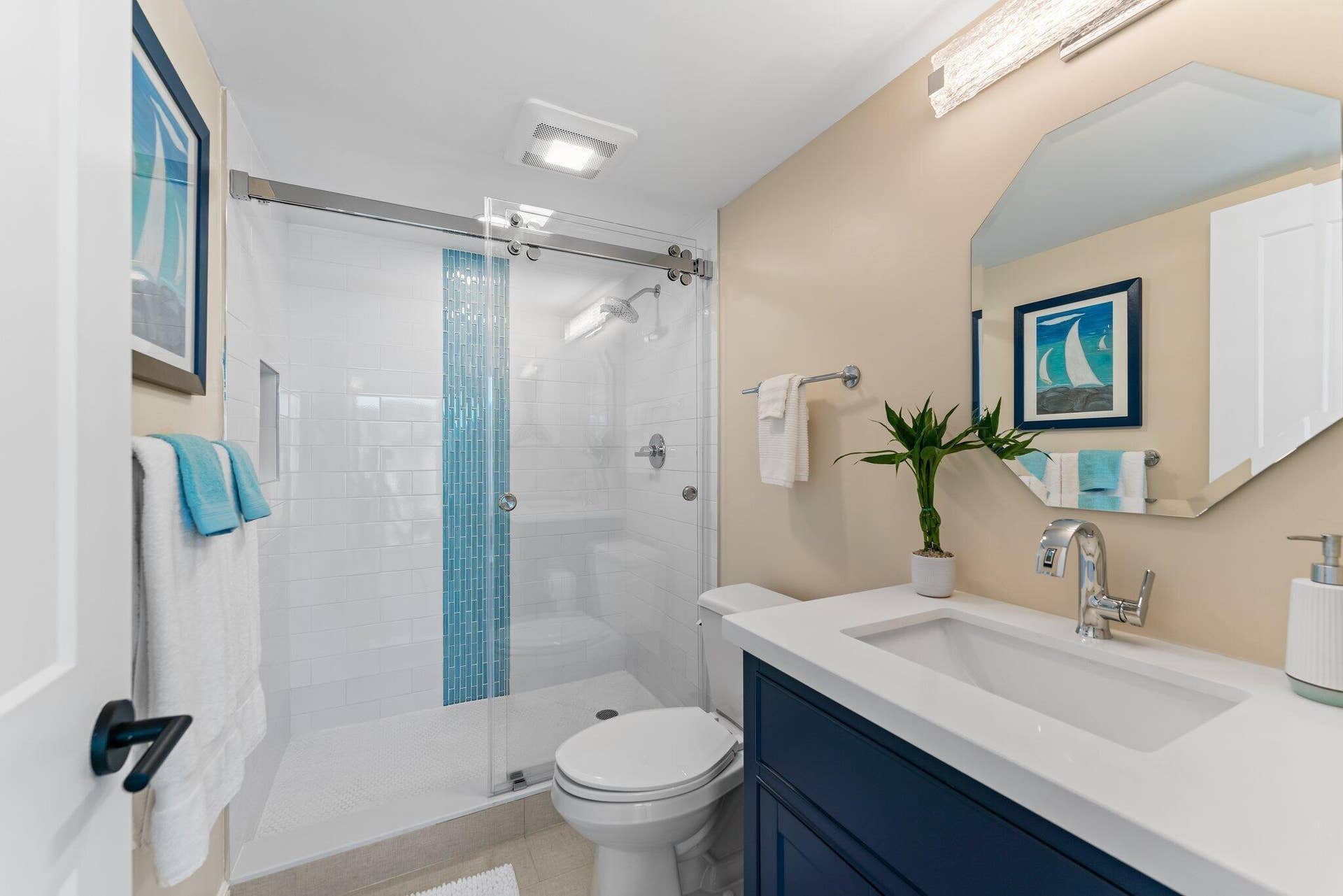 122 Lakeshore Drive, #G40, North Palm Beach, FL 33408 G40 GUEST BATH - Copy