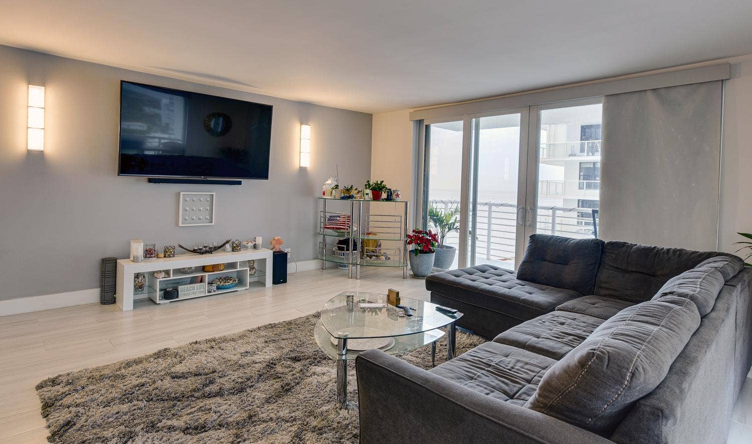 812 BRINY Avenue, #10C, Pompano Beach, Pompano Beach, FL 33062 009-014-1783160imageprocesse-1500x886