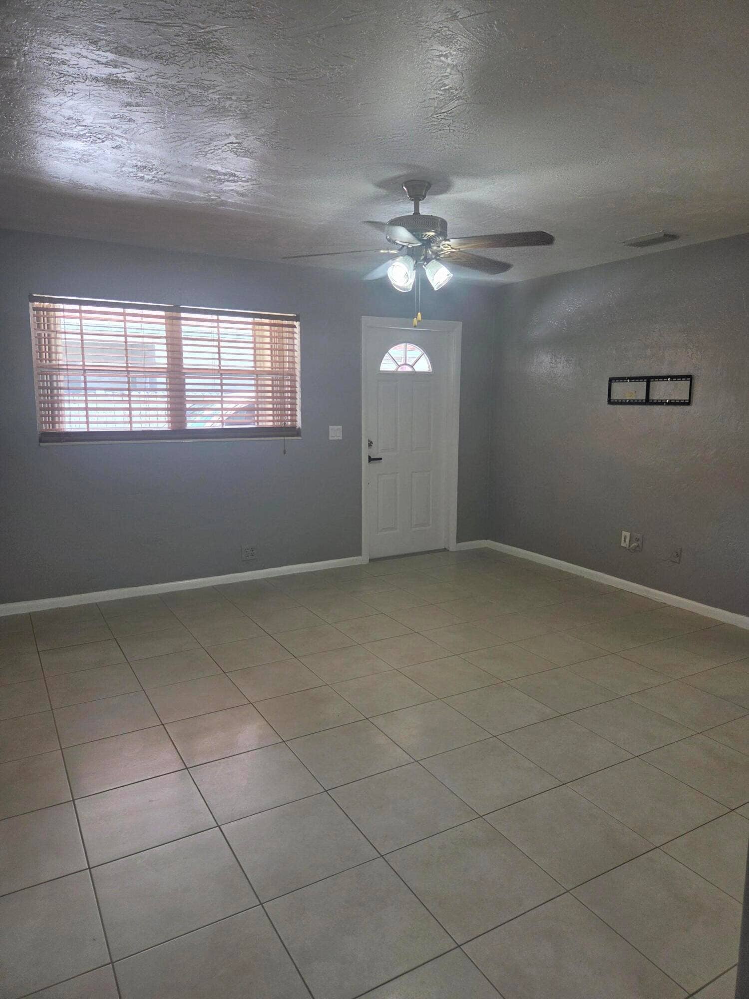 932 Green Street, #A, West Palm Beach, FL 33405 LR 3