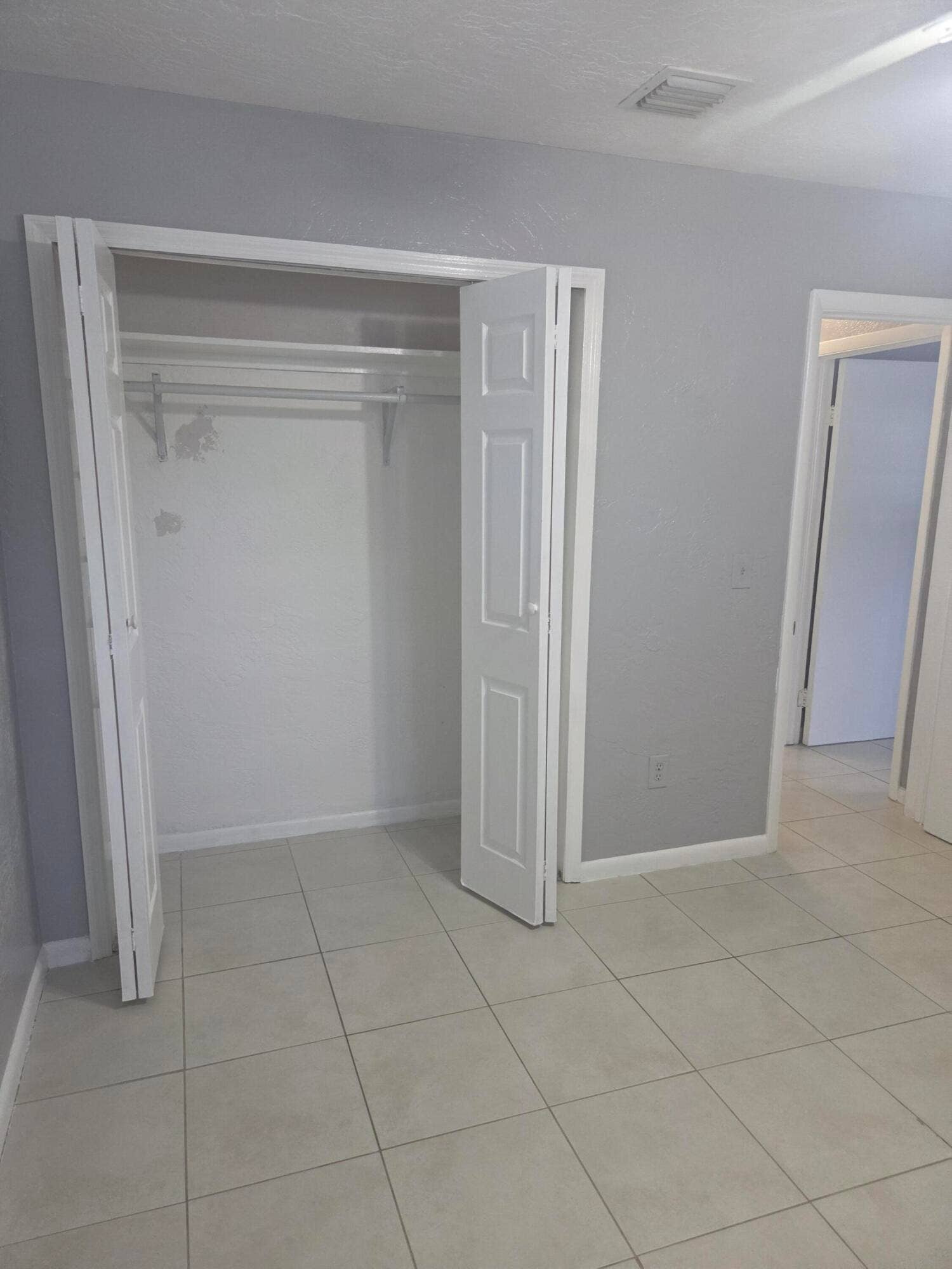 932 Green Street, #A, West Palm Beach, FL 33405 Bedroom 2 Closet