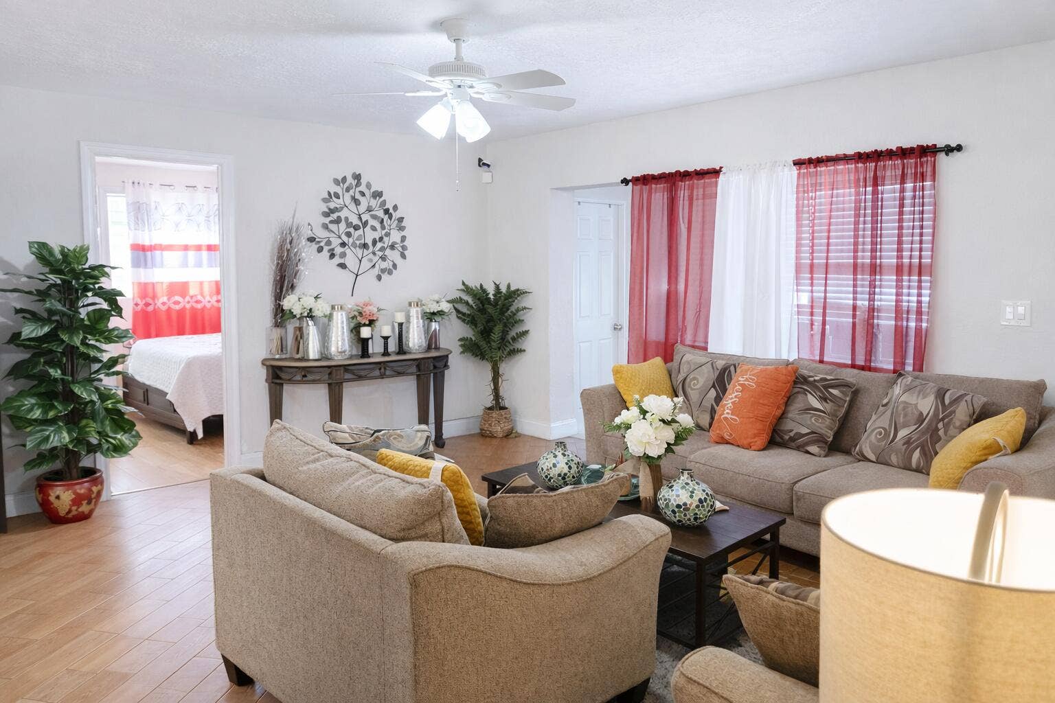 2330 NE 1ST Avenue, Pompano Beach, FL 33060 Bright and cozy living room scene