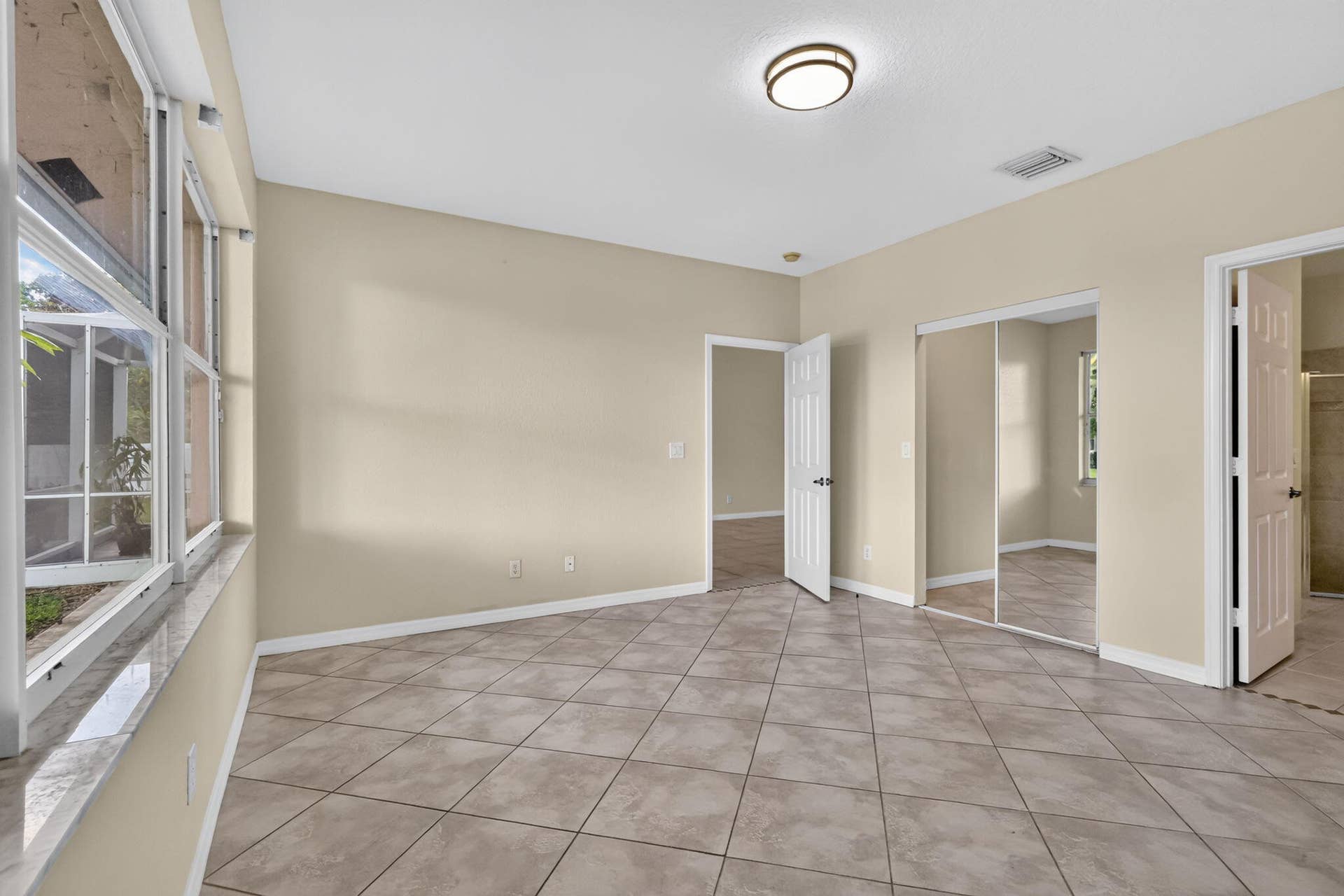 2521 S Coral Trace Circle, Delray Beach, FL 33445 Primary Bedroom