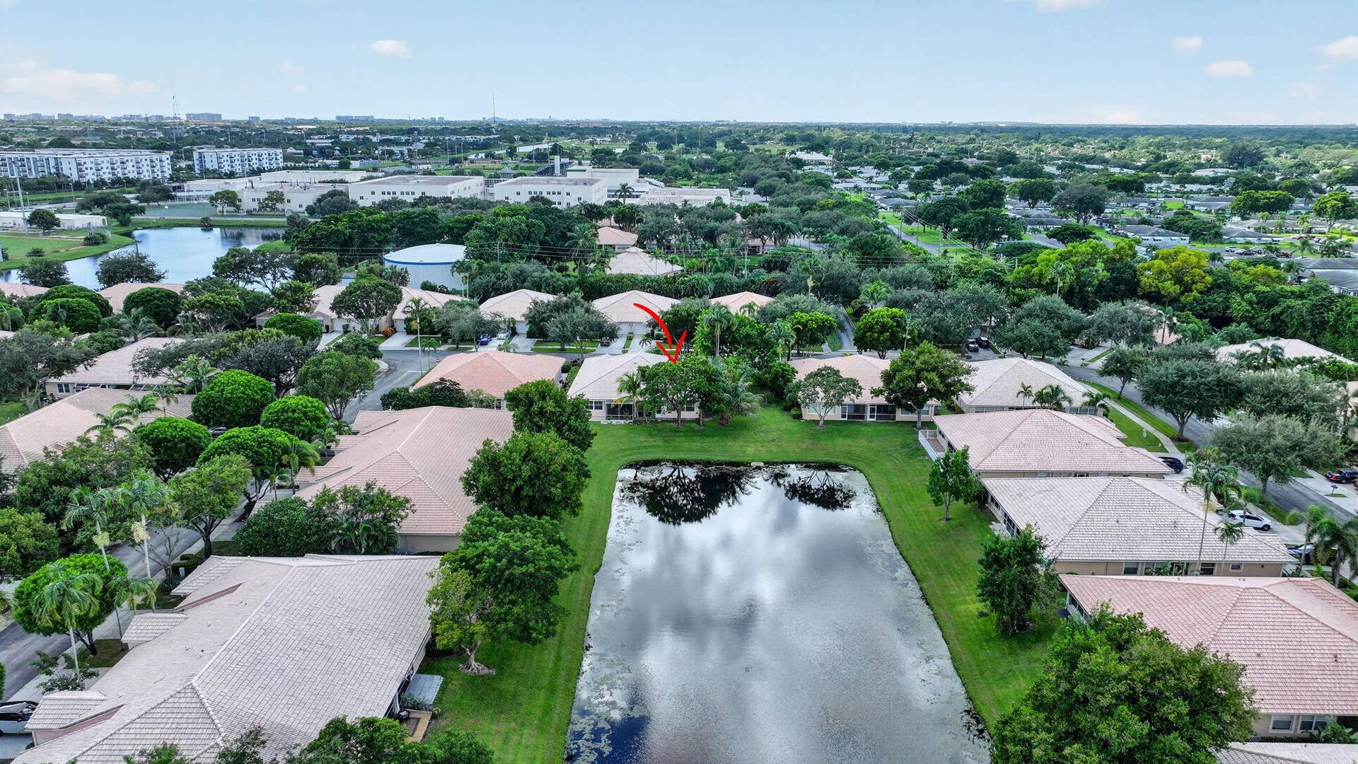 2521 S Coral Trace Circle, Delray Beach, FL 33445 Villa view S