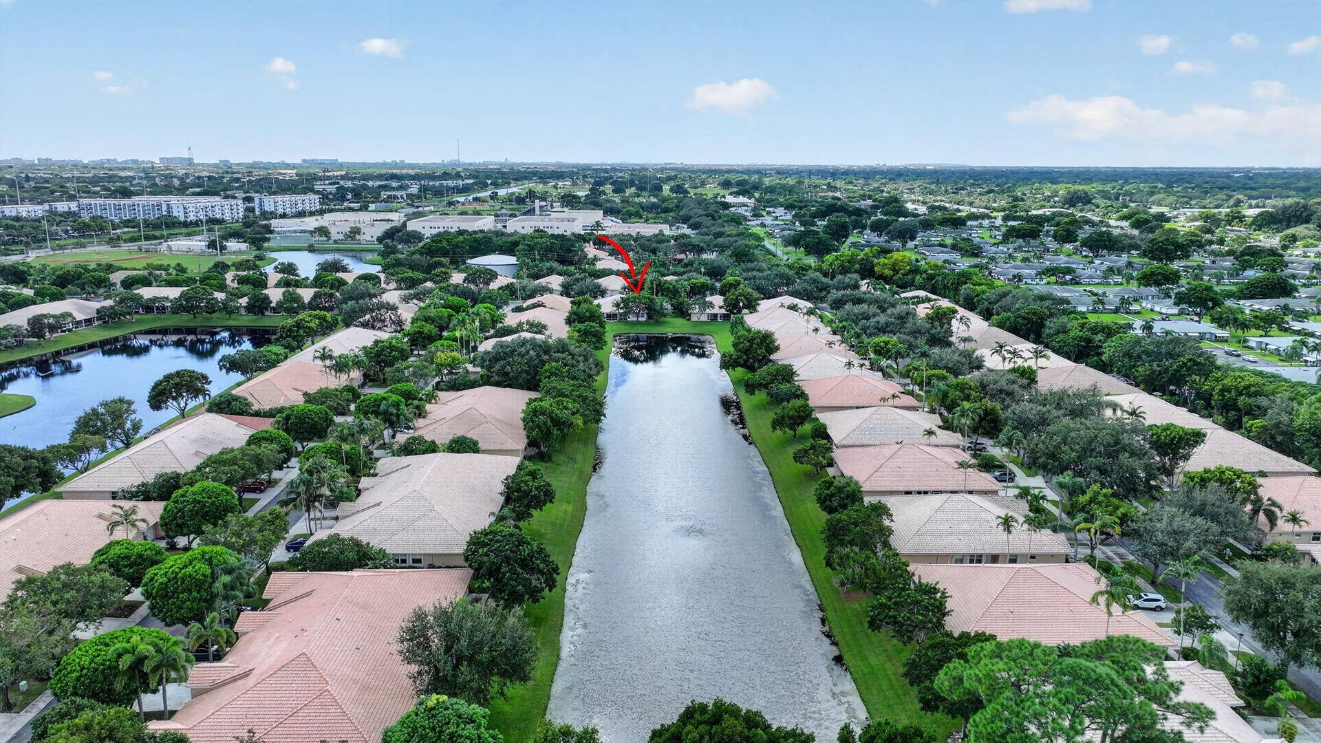2521 S Coral Trace Circle, Delray Beach, FL 33445 Villa view S