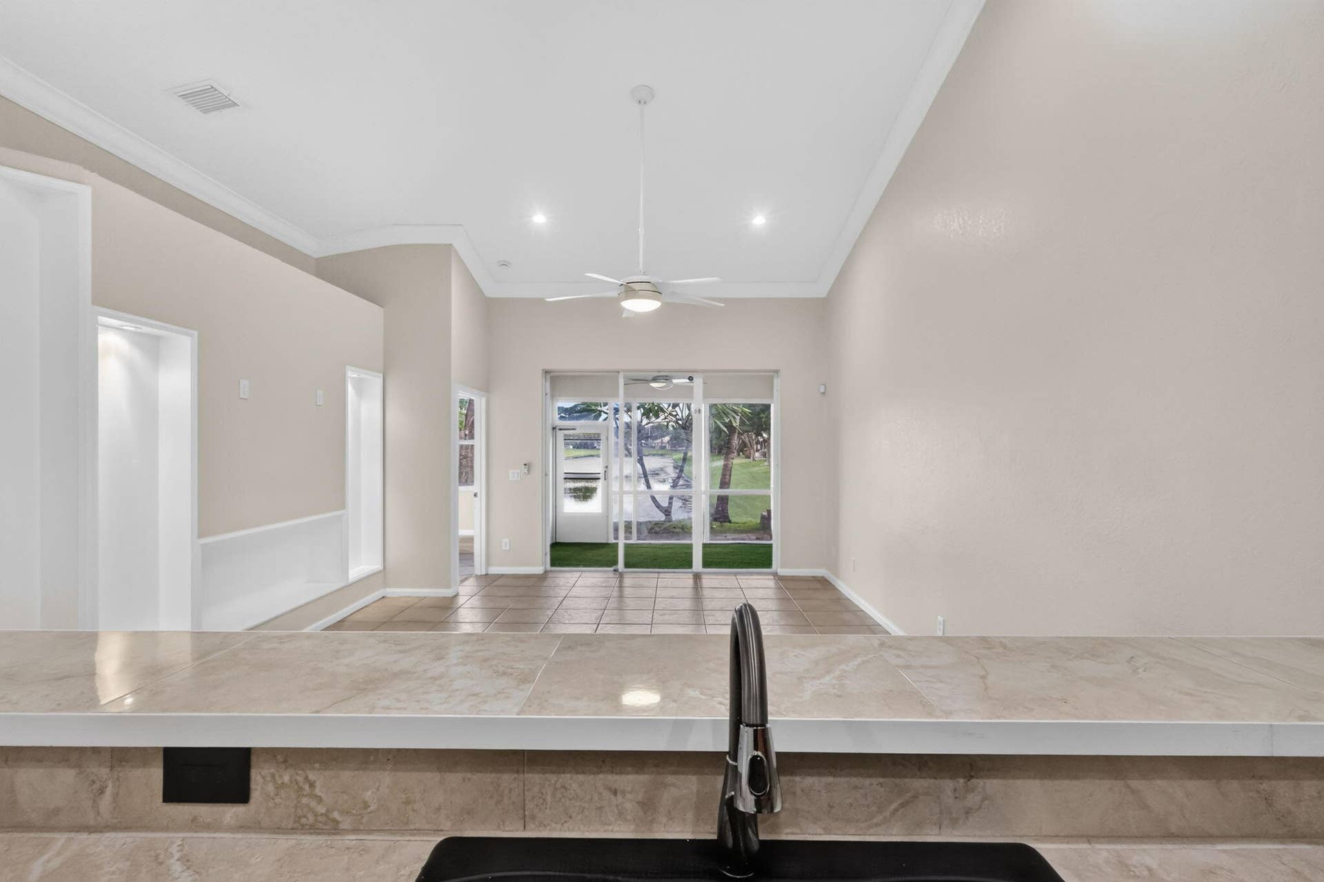 2521 S Coral Trace Circle, Delray Beach, FL 33445 Living Area
