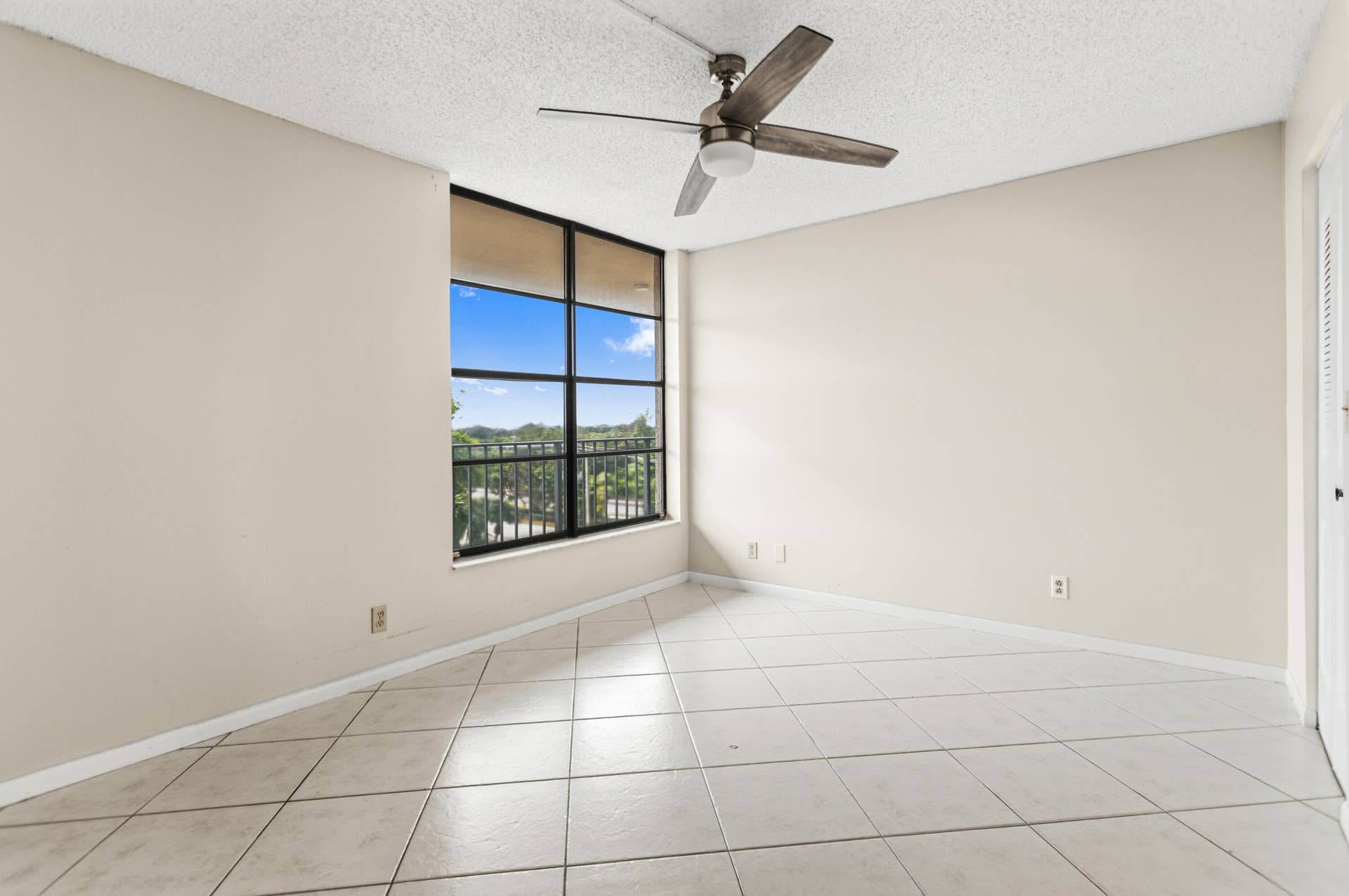 17 Royal Palm Way, #6010, Boca Raton, FL 33432 Bedroom 2