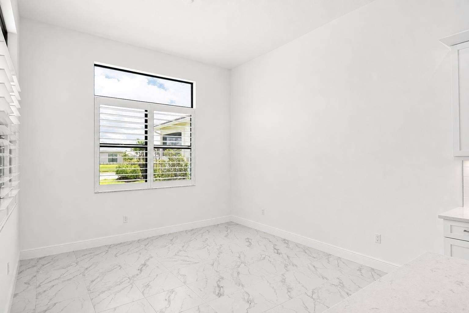 Open Concept Dining Area