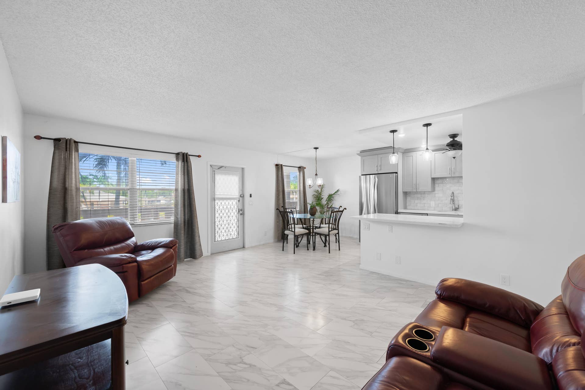 2025 GUILDFORD B, Boca Raton, FL 33434 DSC_8598
