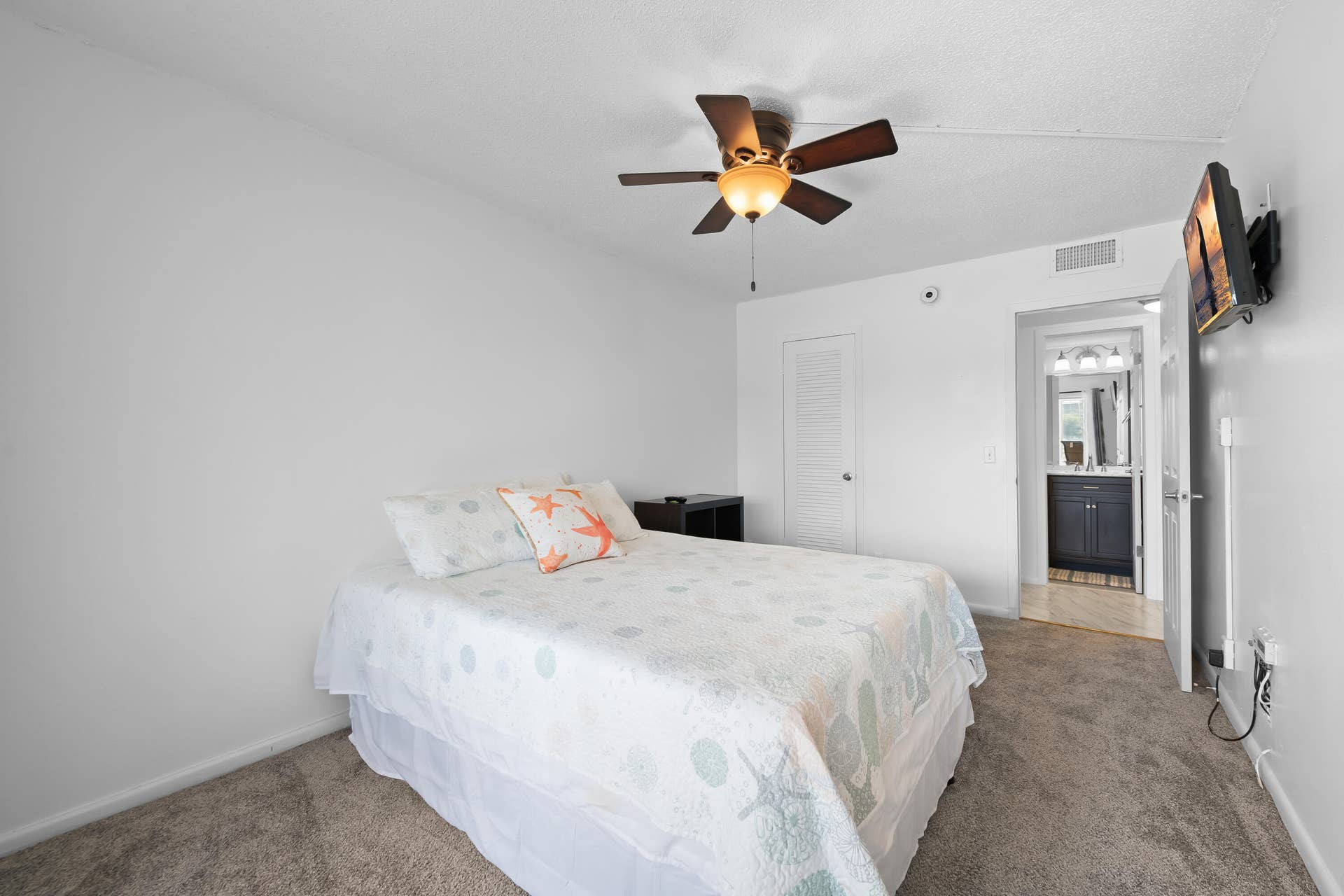 2025 GUILDFORD B, Boca Raton, FL 33434 DSC_8580
