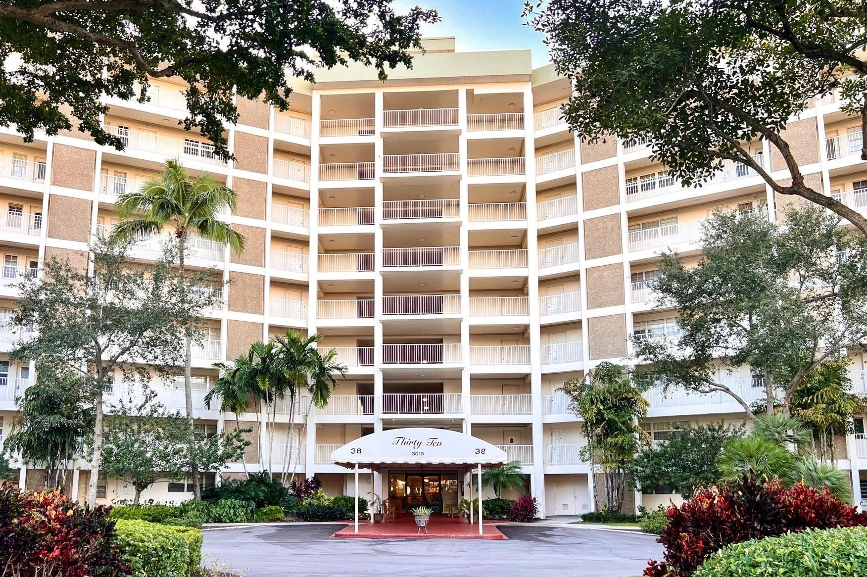 3010 N COURSE Drive, #511, Pompano Beach, Pompano Beach, FL 33069 Photo 2