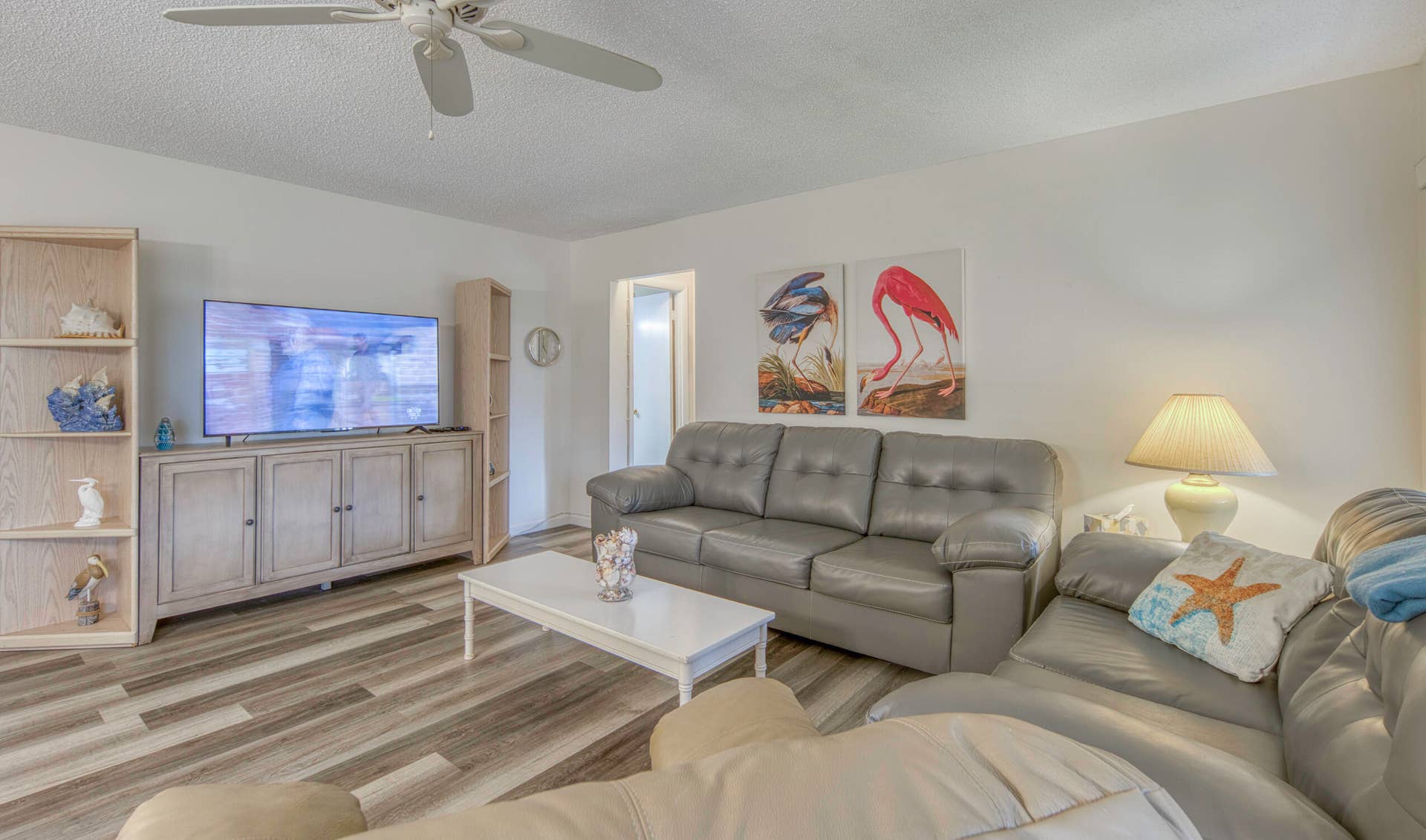 3526 LA PALMAS Court, #D-2, Greenacres, FL 33463 4R7A3355_hdr