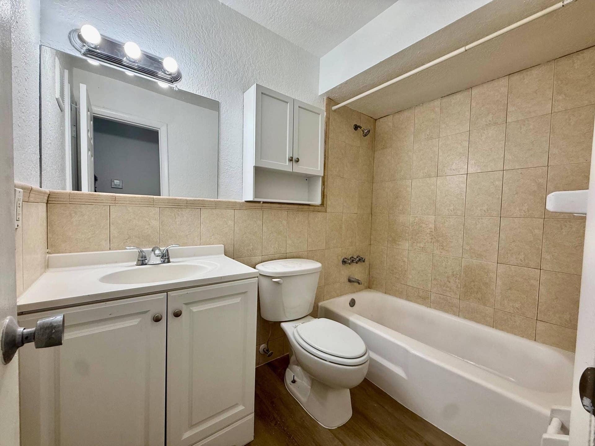 3350 NE 16th Terrace, #Unit 10, Pompano Beach, FL 33064 WhatsApp Image 2026-07-28 at 16.42.41 (4