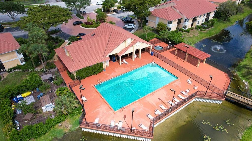 5841 Riverside Drive, #102-A3, Coral Springs, FL 33067 feo3
