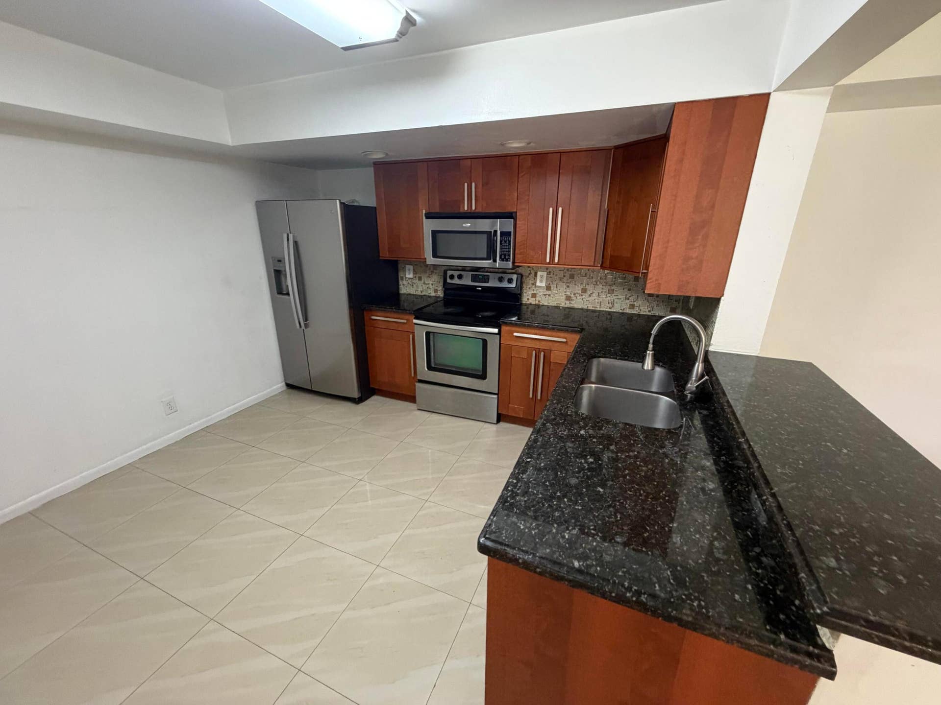 5841 Riverside Drive, #102-A3, Coral Springs, FL 33067 IMG_4743