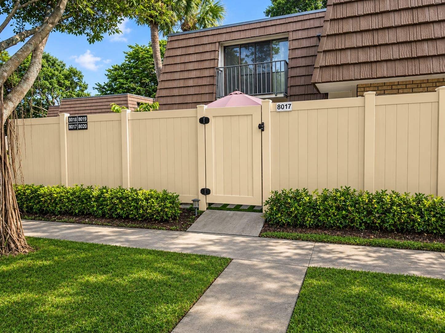 8017 80th Way, West Palm Beach, FL 33407 Welcoming Area