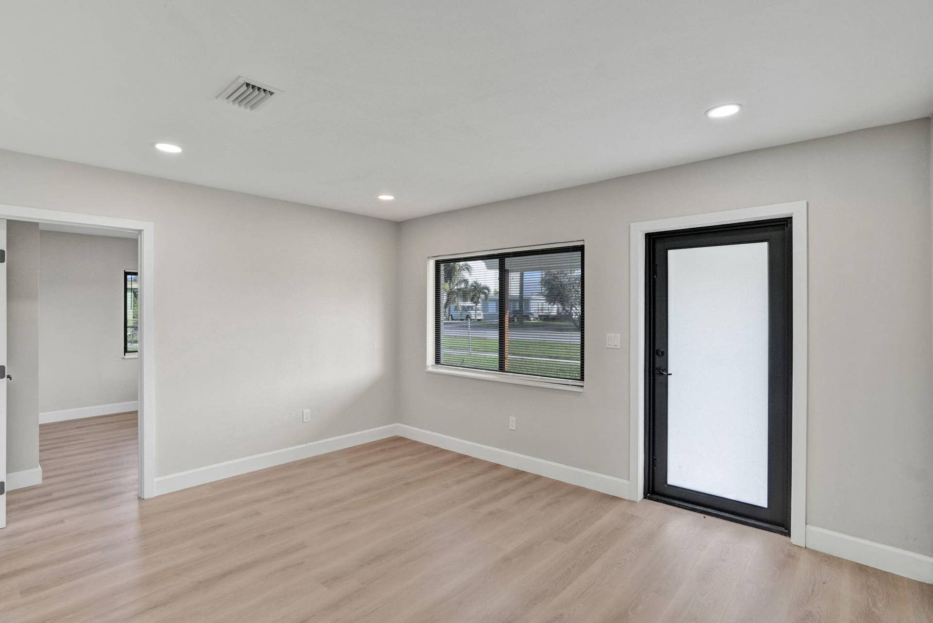 18-web-or-mls-DSC04414