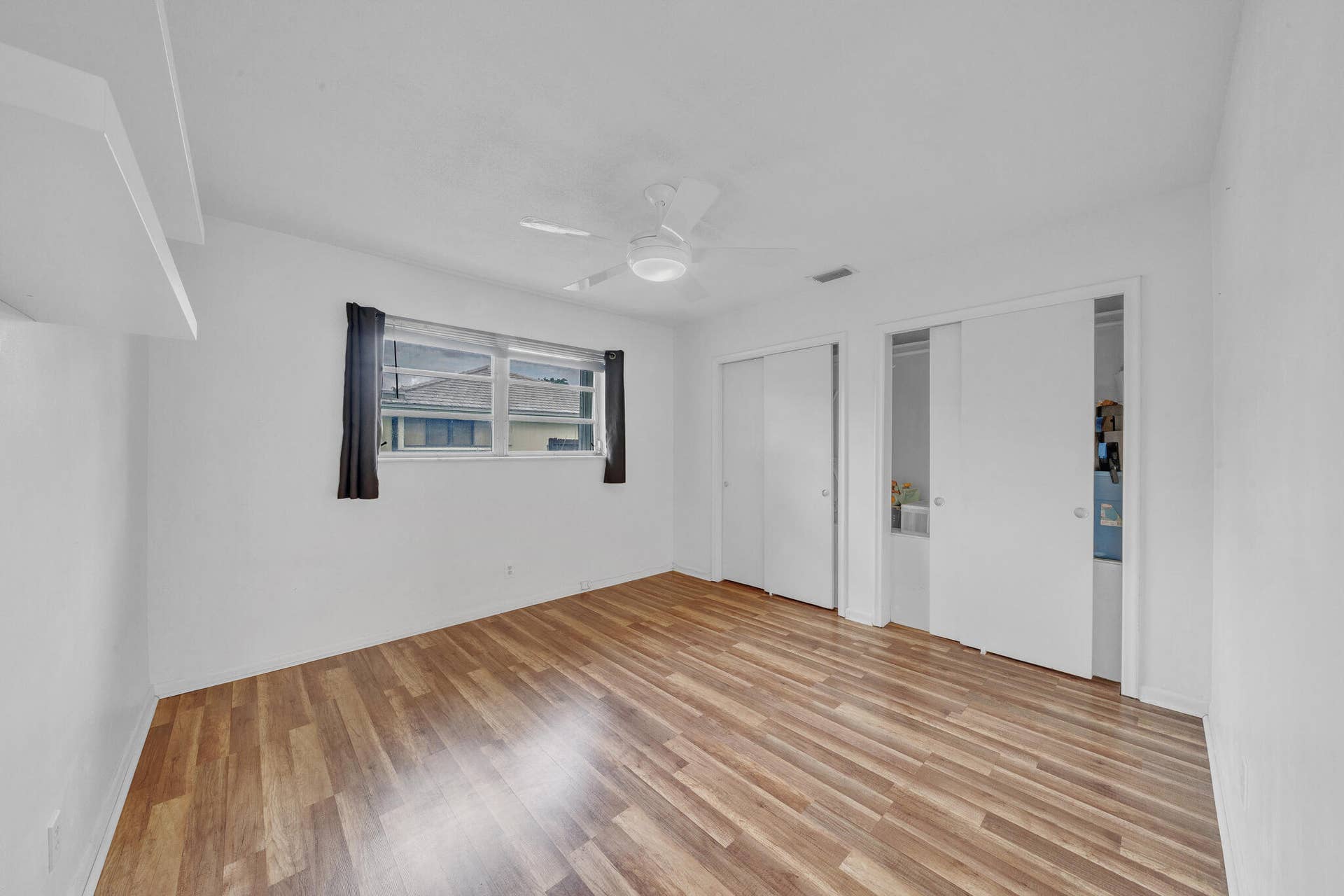 18 Guest Bedroom A (1)