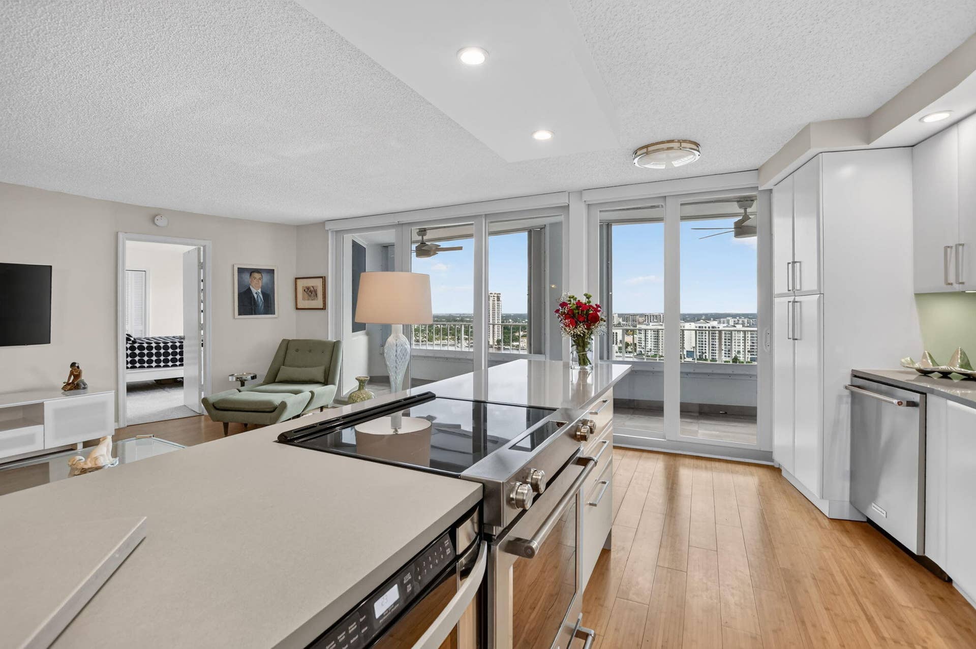 550 S Ocean Boulevard, #2209, Boca Raton, FL 33432 Kitchen View Intracoastal