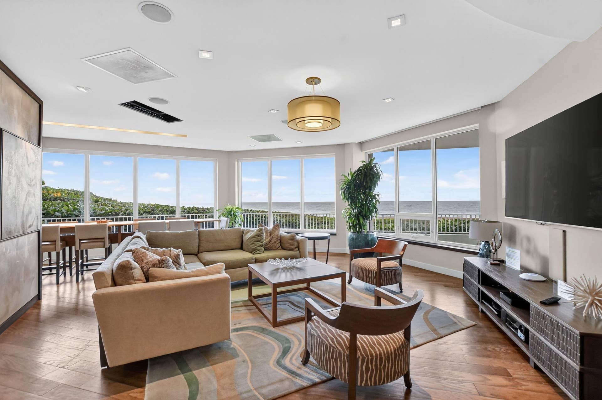 550 S Ocean Boulevard, #2209, Boca Raton, FL 33432 Club Room